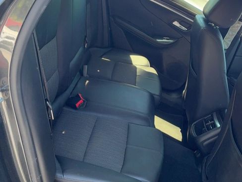 Used 2018 Chevrolet Impala LT image 15