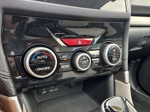 Certified 2023 Subaru Forester Limited AWD/4WD image 22