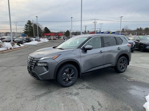 New 2026 Nissan Rogue SV w/ Cold Weather Package image 3