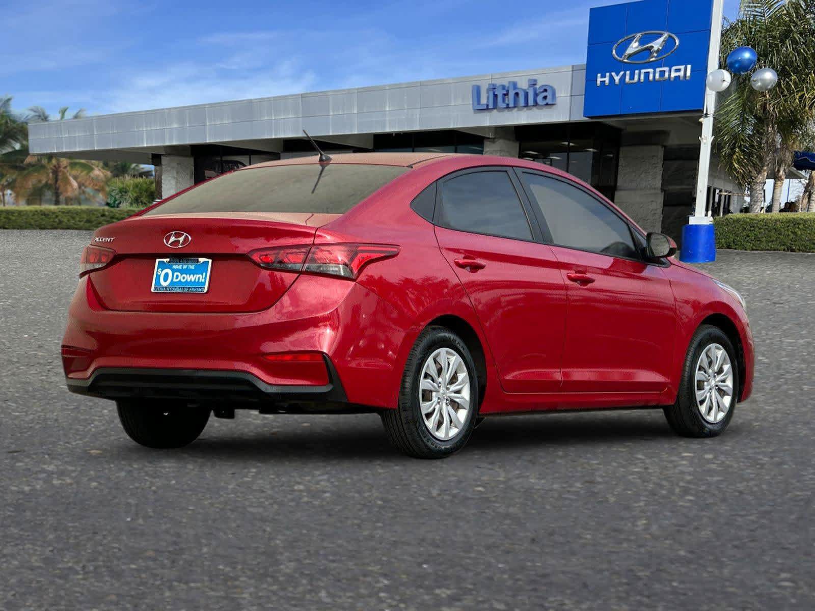 Used 2021 Hyundai Accent SE FWD image 3