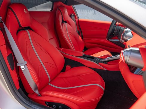 Used 2022 Ferrari 812 GTS RWD image 51