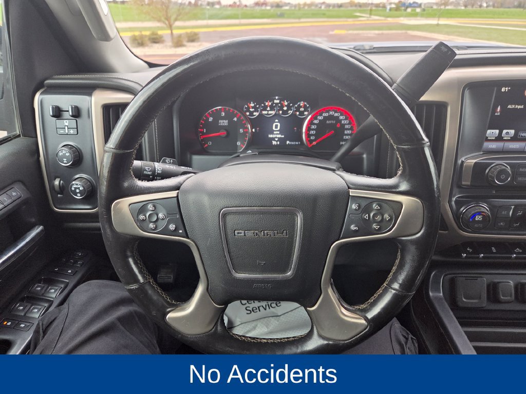 Used 2016 GMC Sierra 2500 Denali w/ Suspension Package, Off-Road AWD/4WD image 11