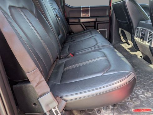 Used 2016 Ford F150 Platinum w/ Equipment Group 701A Luxury AWD/4WD image 37