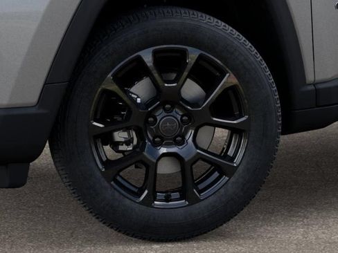 New 2026 Jeep Compass Latitude AWD/4WD image 8