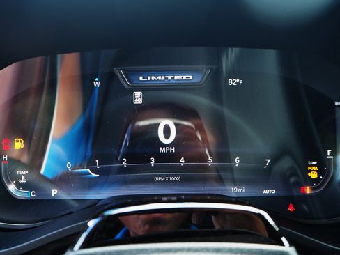 New 2026 RAM 1500 Limited image 30