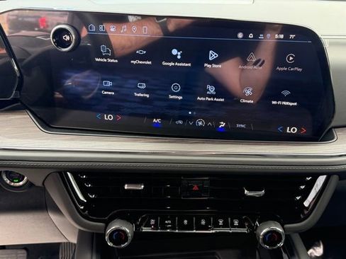 New 2026 Chevrolet Suburban LS w/ Max Trailering Package AWD/4WD image 4