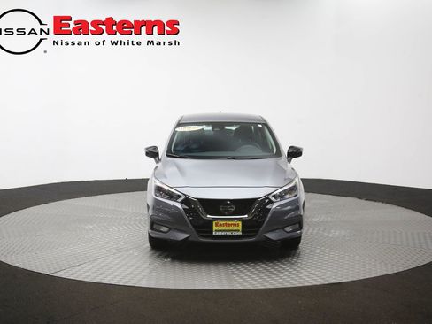 Used 2021 Nissan Versa SR FWD image 51