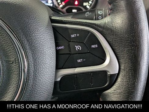 Used 2016 Jeep Renegade Trailhawk AWD/4WD image 25