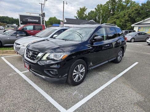 Used 2020 Nissan Pathfinder S AWD/4WD image 57