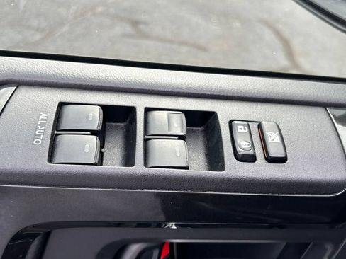 Used 2021 Toyota 4Runner TRD Off-Road Premium w/ Moonroof Package AWD/4WD image 7