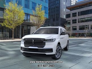 New 2026 Lincoln Navigator Reserve video 2