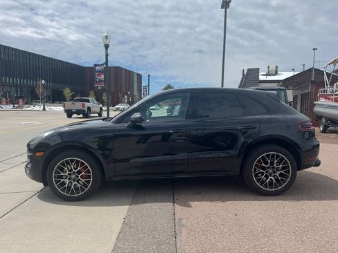 Used 2015 Porsche Macan Turbo AWD/4WD image 7