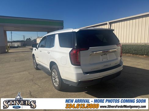 Used 2021 GMC Yukon SLT w/ SLT Luxury Plus Package image 13
