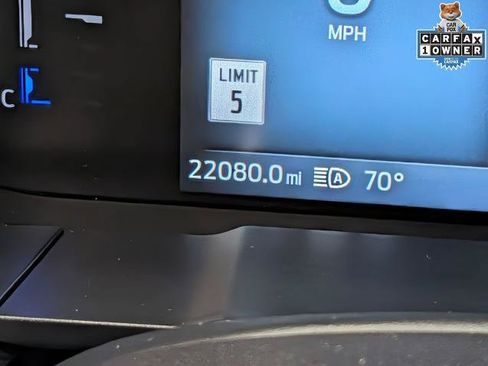 Certified 2025 Ford Maverick Lariat w/ Black Appearance Package AWD/4WD image 18