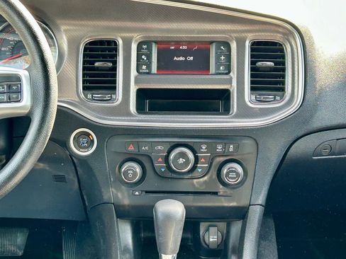 Used 2012 Dodge Charger SE image 21