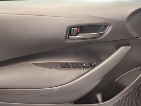 Certified 2025 Toyota Corolla LE w/ LE Premium Package FWD image 10