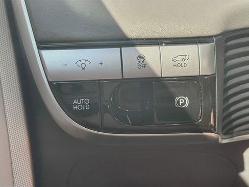 Used 2024 Hyundai Ioniq 5 Limited AWD/4WD image 17