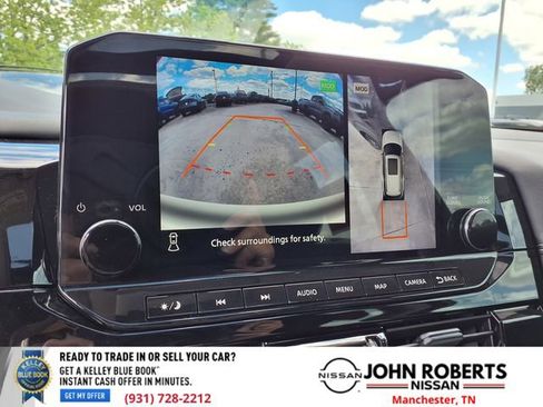 Certified 2025 Nissan Pathfinder Platinum w/ Cargo Package FWD image 7