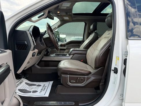 Used 2019 Ford F250 Limited AWD/4WD image 19