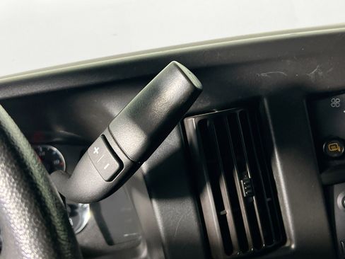 Used 2020 Chevrolet Express 2500 Work Van w/ Driver Convenience Package image 22