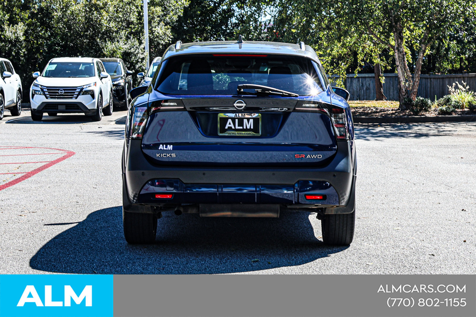Used 2025 Nissan Kicks SR AWD/4WD image 12