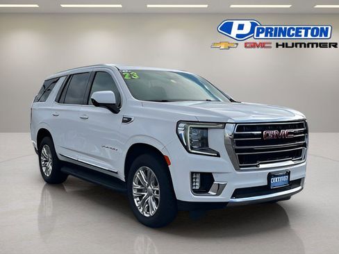 Certified 2023 GMC Yukon SLT AWD/4WD image 1