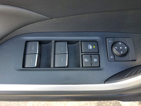 Used 2025 Toyota RAV4 XLE image 22