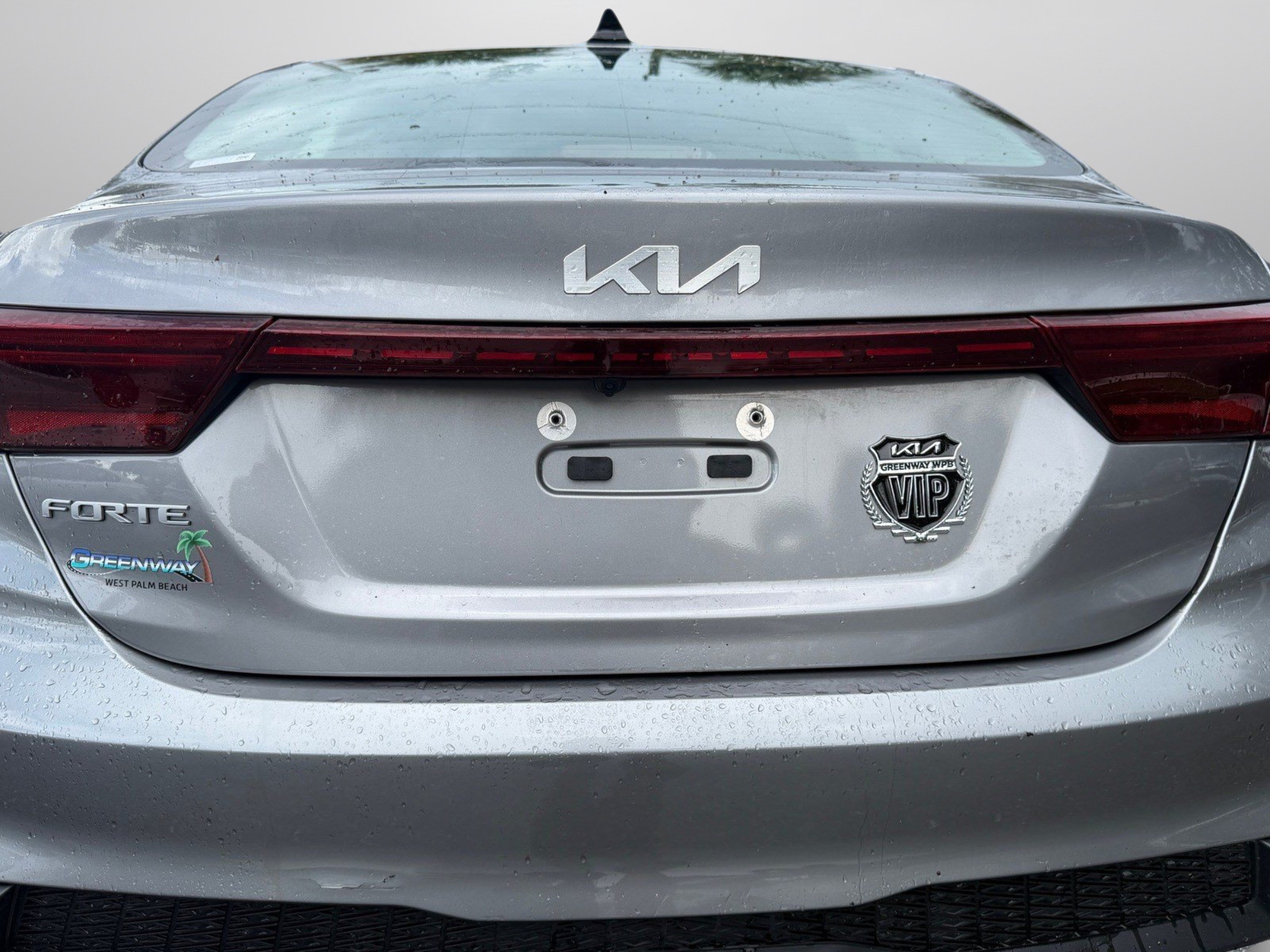 Used 2024 Kia Forte LXS FWD image 13