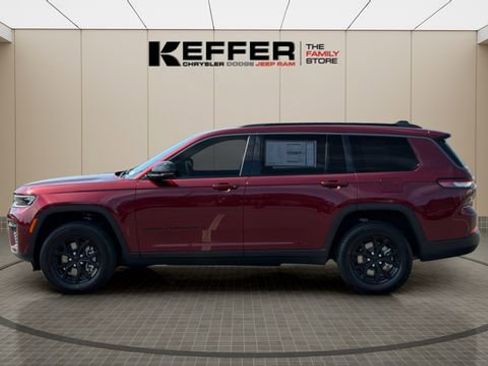 New 2026 Jeep Grand Cherokee L 4WD image 36