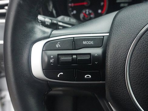 Used 2023 Kia K5 GT-Line image 40