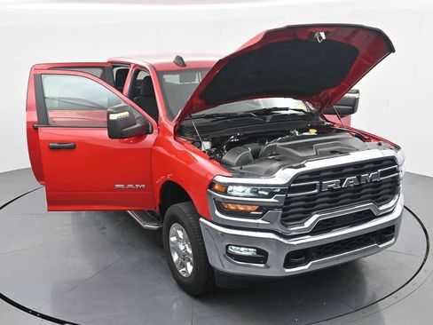 Used 2026 RAM 2500 Big Horn AWD/4WD image 36