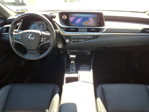 Used 2021 Lexus ES 350 w/ Premium Package image 5