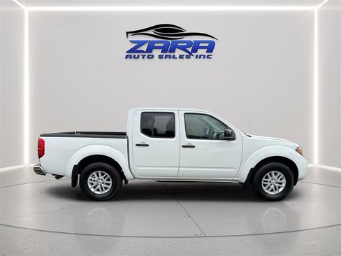 Used 2019 Nissan Frontier SV AWD/4WD image 8
