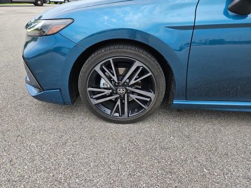 Used 2025 Toyota Camry XSE FWD image 27