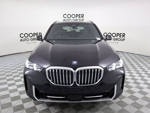 New 2025 BMW X5 xDrive50e w/ Premium Package AWD/4WD image 10