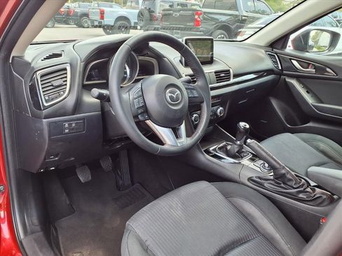 Used 2016 MAZDA MAZDA3 i Touring w/ Popular Equipment Package image 19