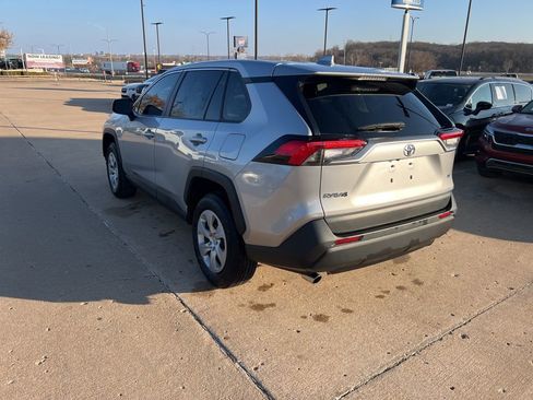 Used 2024 Toyota RAV4 LE image 5