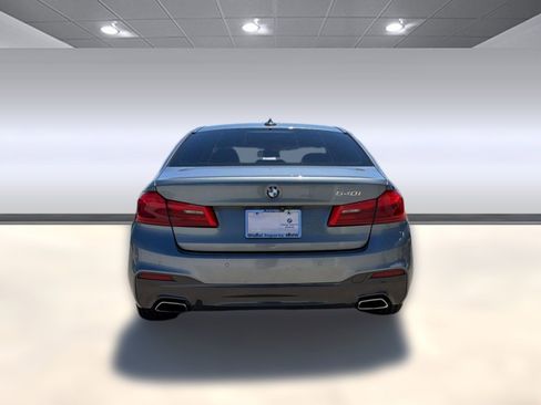 Used 2018 BMW 540i RWD image 10