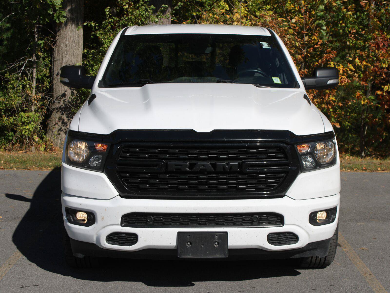 Used 2022 RAM 1500 Big Horn w/ Night Edition AWD/4WD image 2