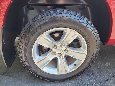 Used 2015 RAM 1500 Sport w/ Convenience Group AWD/4WD image 15