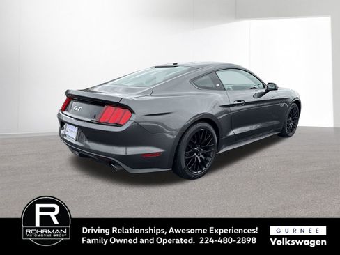 Used 2017 Ford Mustang GT Premium w/ GT Performance Package image 9