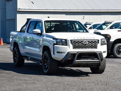 Used 2022 Nissan Frontier SV w/ Technology Package