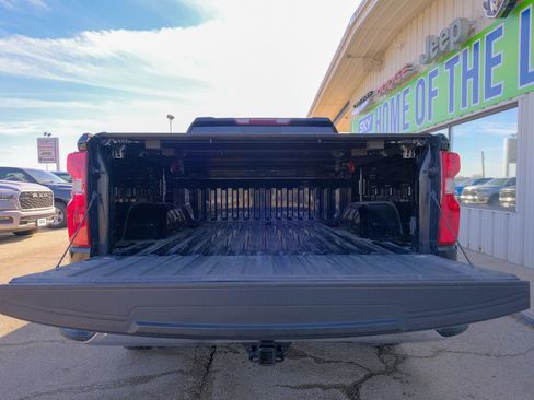 Used 2021 Chevrolet Silverado 1500 LT w/ All Star Edition Plus image 22