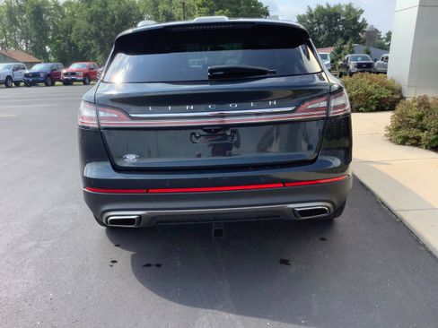 Used 2023 Lincoln Nautilus Reserve w/ Equipment Group 201A AWD/4WD image 5