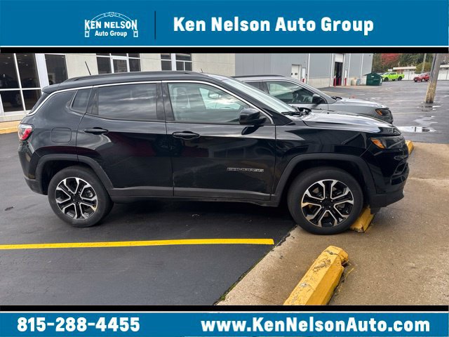 Used 2023 Jeep Compass Limited AWD/4WD image 1