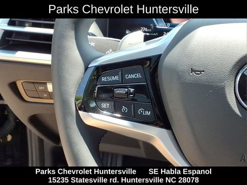 Used 2025 BMW 330i xDrive Sedan AWD/4WD image 12