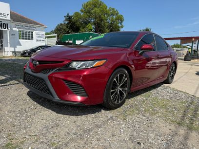 Used 2018 Toyota Camry SE