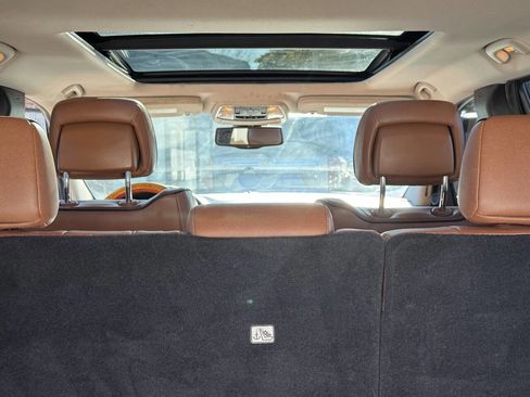 Used 2013 Jeep Grand Cherokee Overland image 52