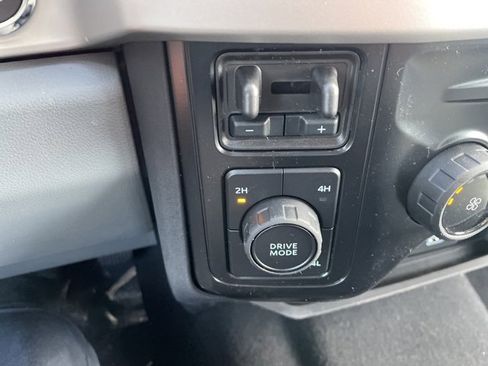 New 2026 Ford F450 XLT w/ XLT Premium Package image 25