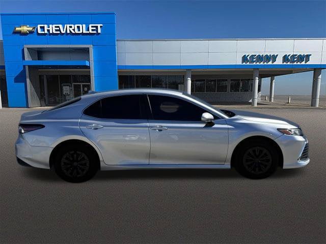 Used 2024 Toyota Camry LE FWD image 3